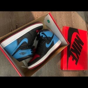 Nike High Top Sneakers in Black and Red